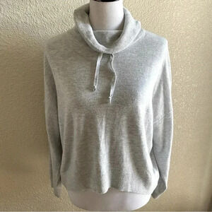 LOVE by Gap Rainbow Sleeve Merino Knit Sweater Turtle Neck Pullover Gray: Medium